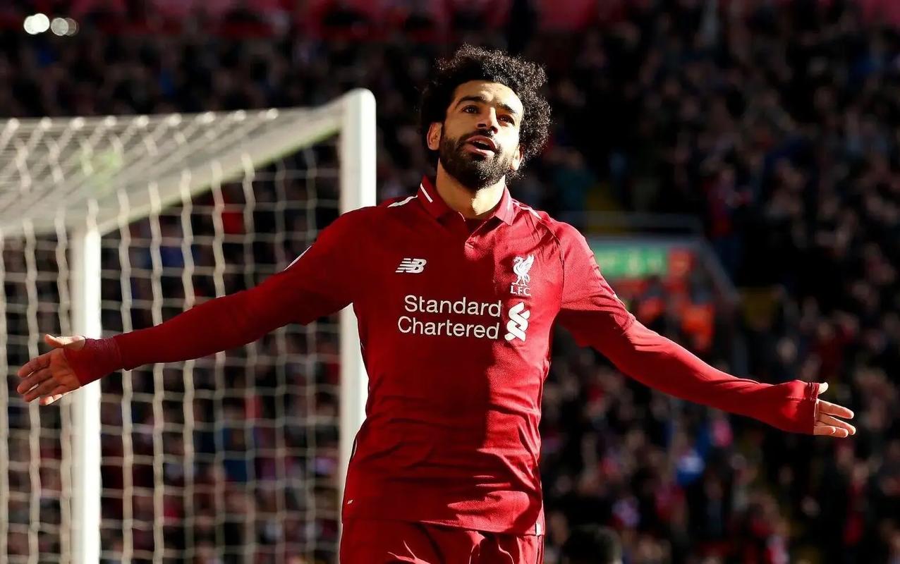 英超前瞻：水晶宫经受紧密赛程考验，曼城能否获胜紧追榜首？（英超前瞻：密集赛程考验水晶宫，曼城能否全取三分继续追赶领头羊？）