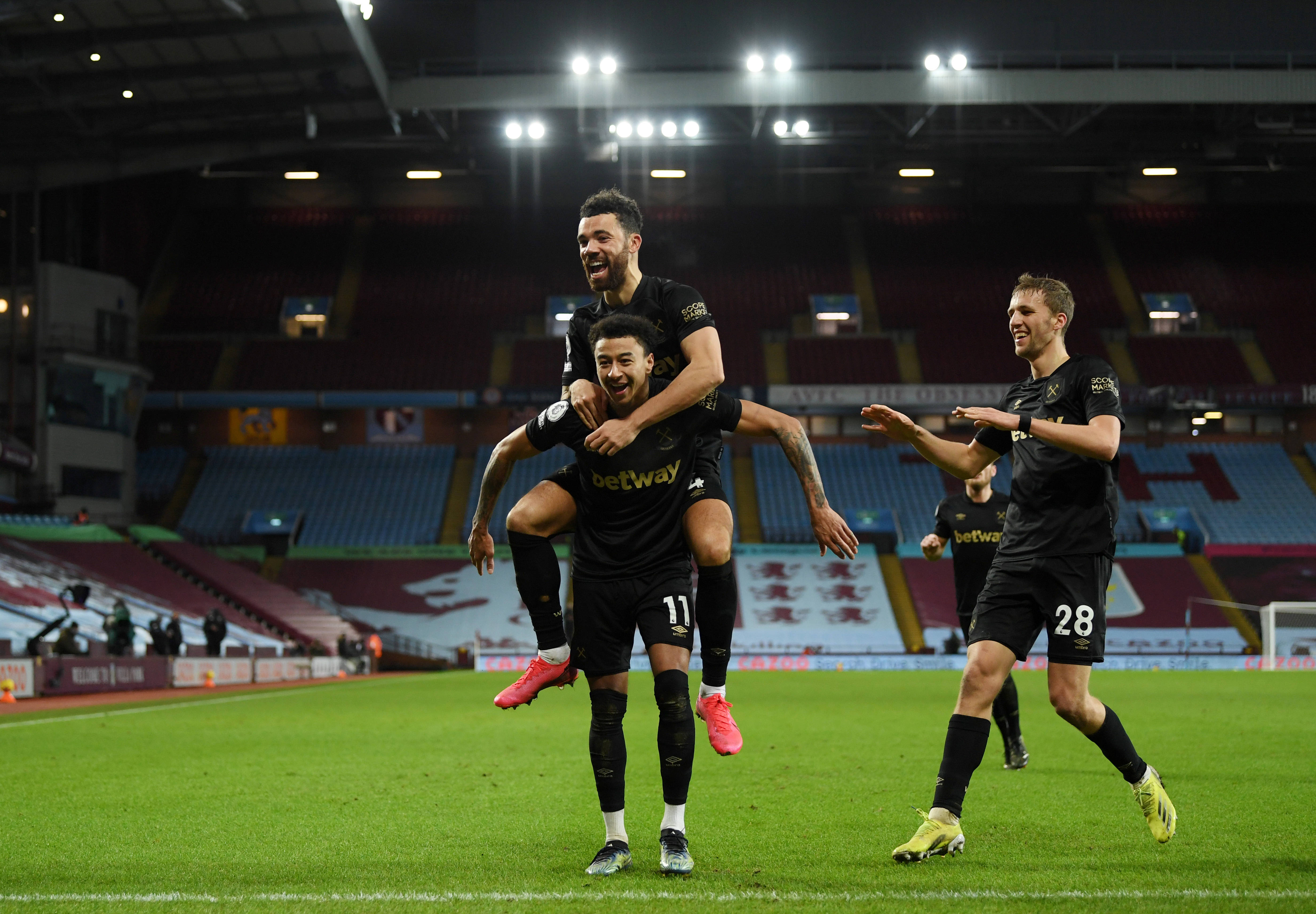 卡佩罗：市场有好中锋英超会出手，然后是西甲最后才轮到意甲（卡佩罗：若出现优秀中锋，英超最先出手，其次西甲，最后才轮到意甲）