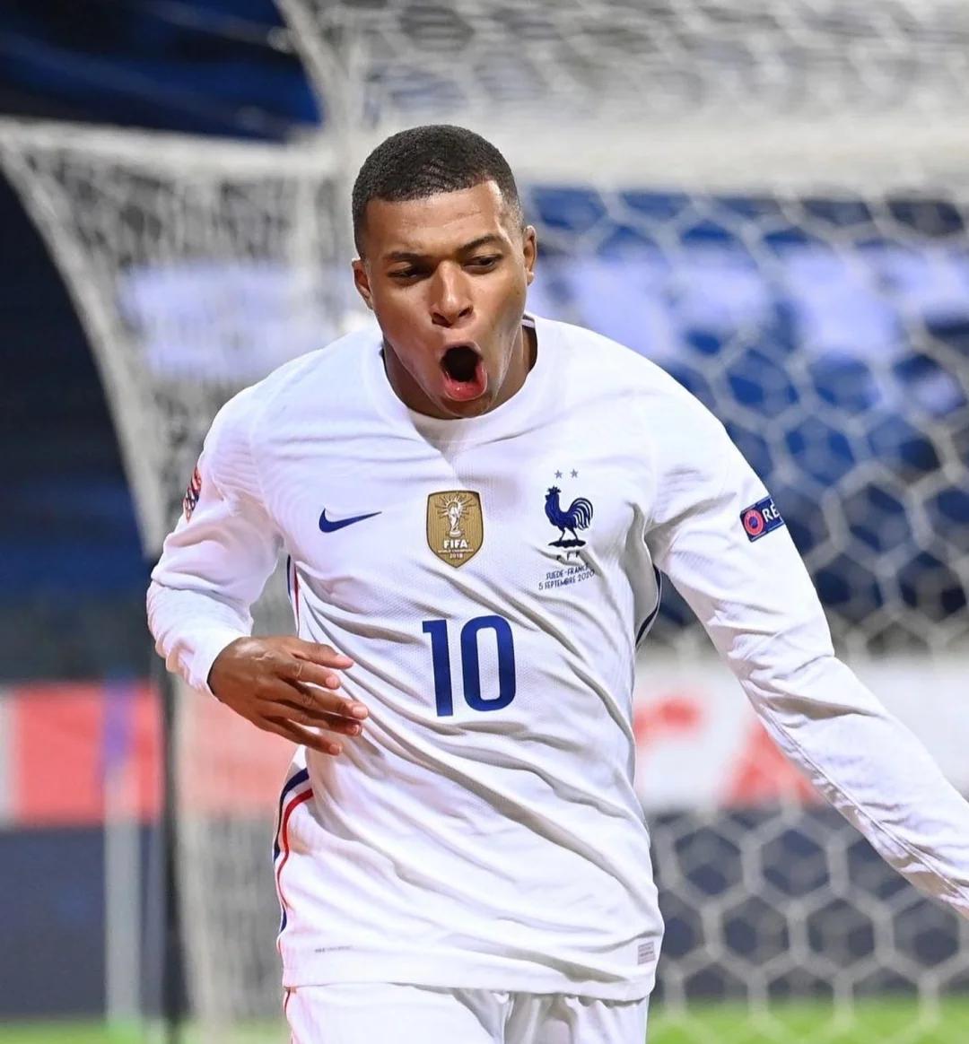 神户后卫：我没有被费利佩完全压制；我们在主场本应该争胜的