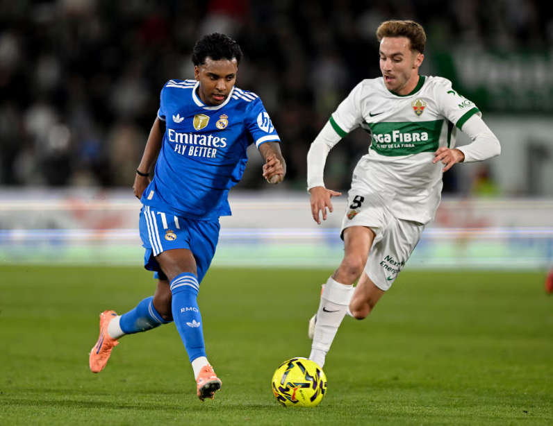 利雅得胜利友谊赛首发：C罗领衔！菲利克斯、伊尼戈在列