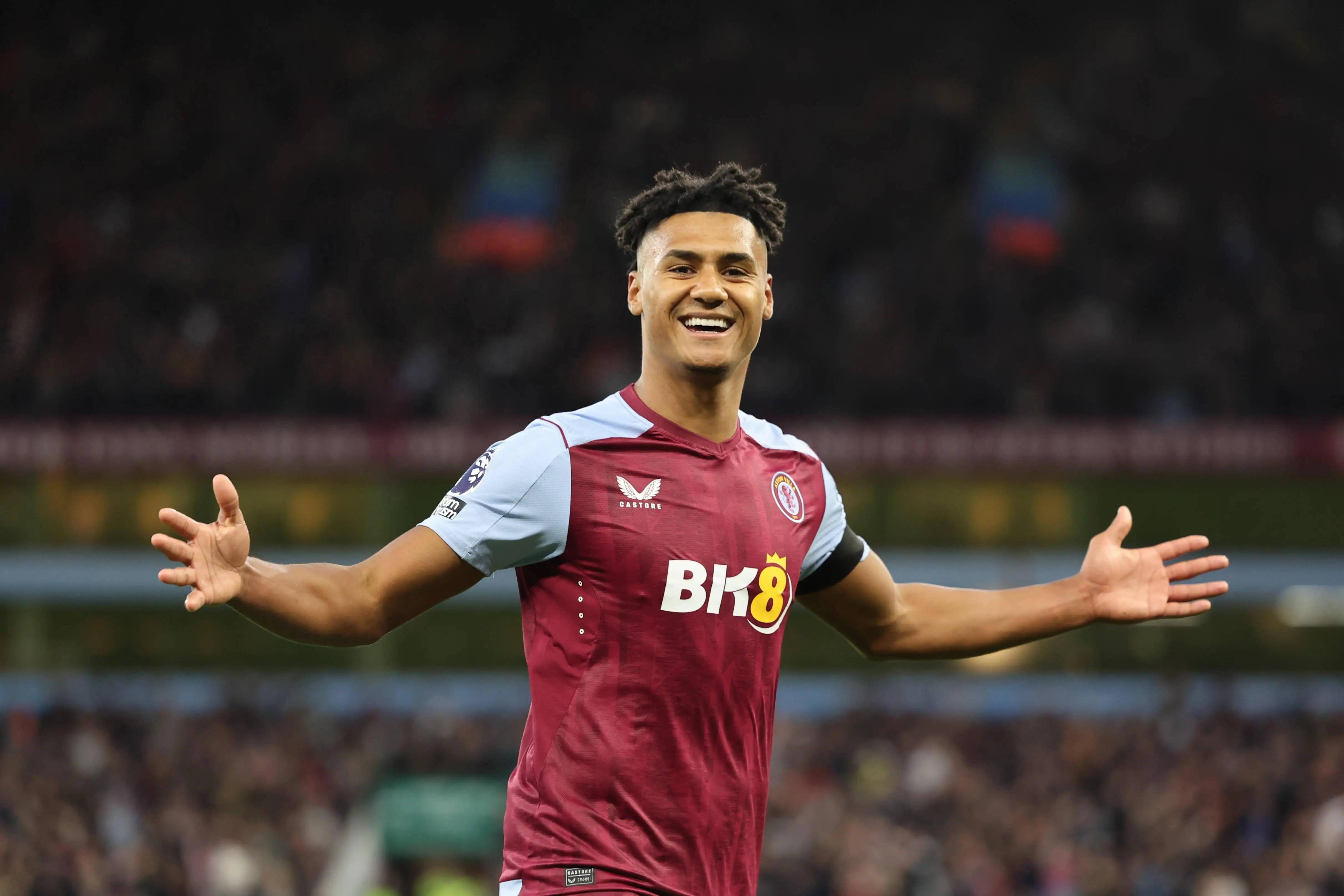 国足训练营进入封闭模式，外界信息有限（国足训练营封闭管理启动，外界难获信息）