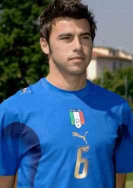 德甲前瞻：汉堡两将红牌停赛，多特欧冠新败盼联赛洗颓（德甲前瞻：汉堡两员染红停赛，多特欧冠受挫盼联赛反弹）