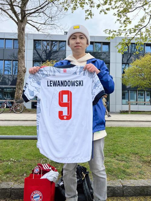 克星，罗德里戈欧冠对曼城打入5球，比对阵其他对手都要多（曼城苦主罗德里戈：欧冠对其已进5球，为对阵各队最多）