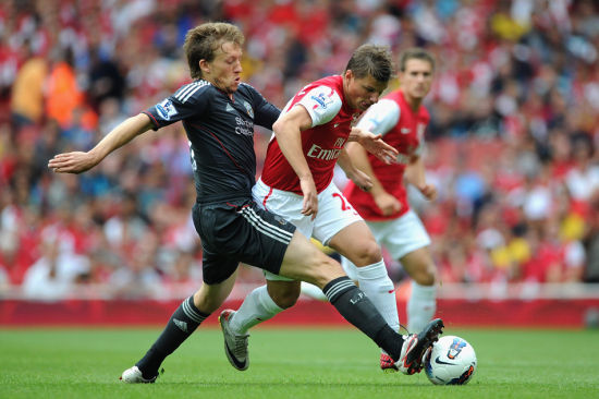 迈阿密国际4-0辛辛那提晋级四强，梅西助攻戴帽+头球破门，阿连德双响