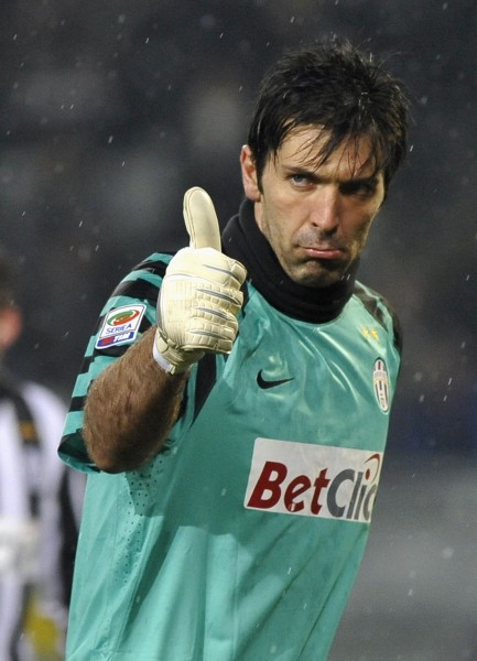 意大利杯18决赛：米兰客场1-0惜败拉齐奥遗憾出局