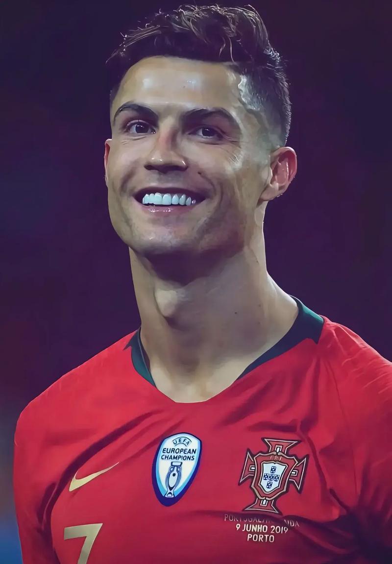 第10个亚军，申花上次拿到中国足球顶级联赛冠军还是30年前