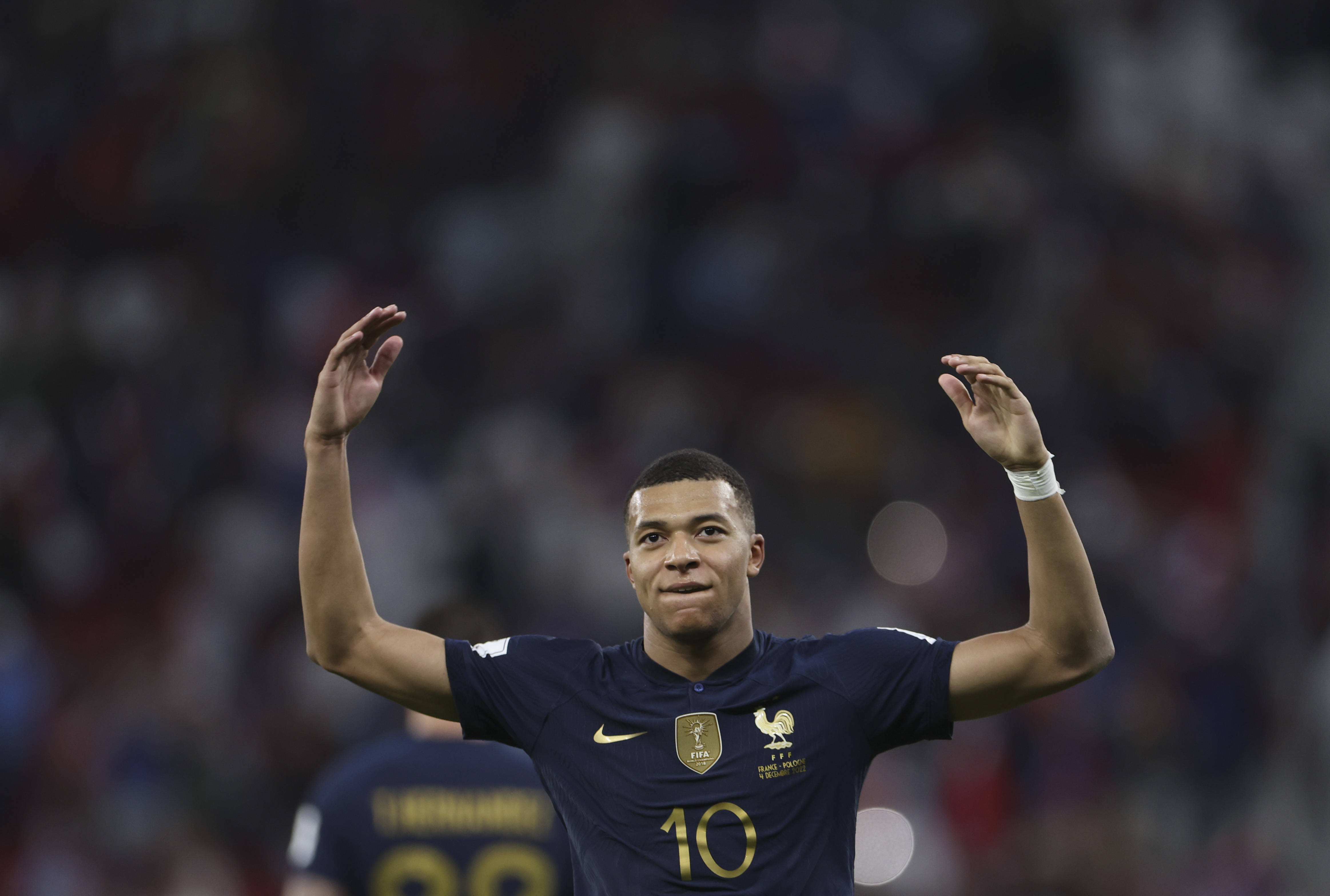 弗洛伦齐：夺得意甲是我生涯巅峰时刻之一，那时米兰目标一致（弗洛伦齐：意甲夺冠是我职业生涯的高光之一，那时米兰上下目标一致）