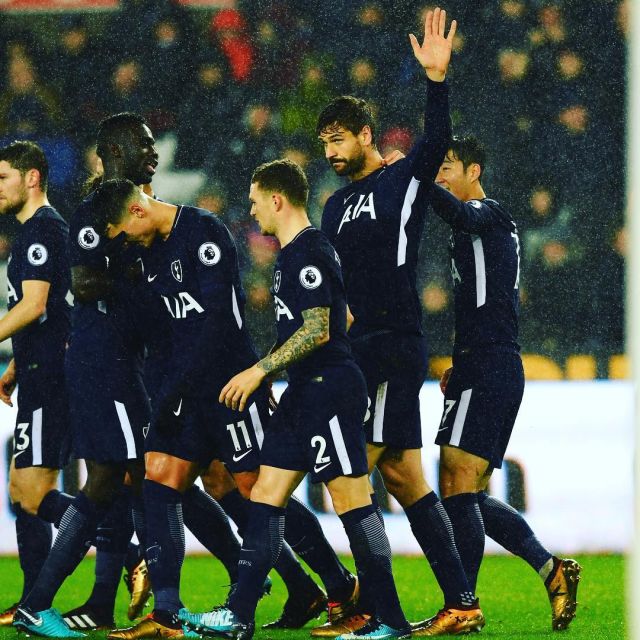 中超赛季最佳比赛候选：两回合京鲁大战在列（中超赛季最佳对决候选出炉：京鲁两回合之战入围）