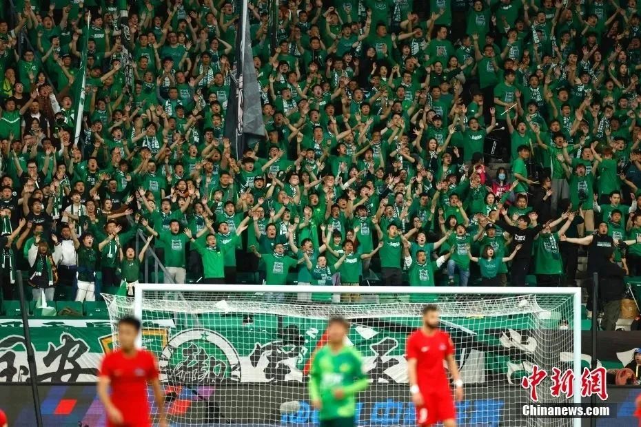 TA评选明年世界杯百大球星：梅西仅第八！C罗高居第25！